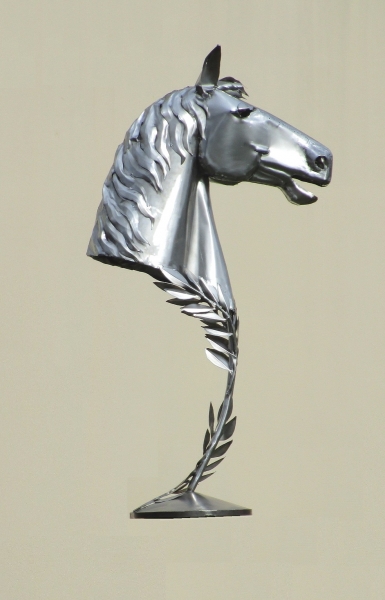 Horse bust sculpture steel